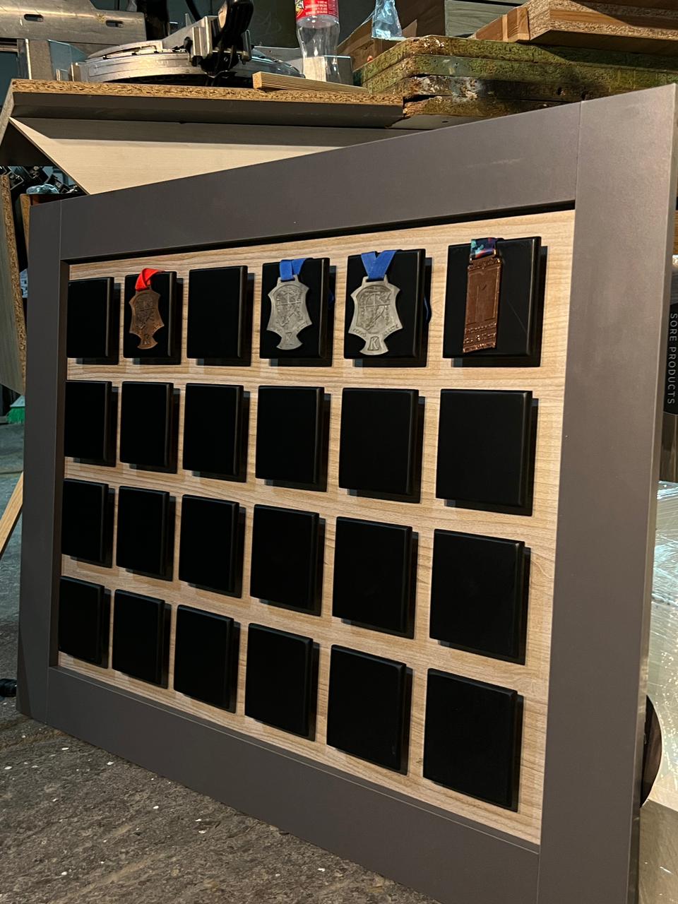 Medallero de 24 bases