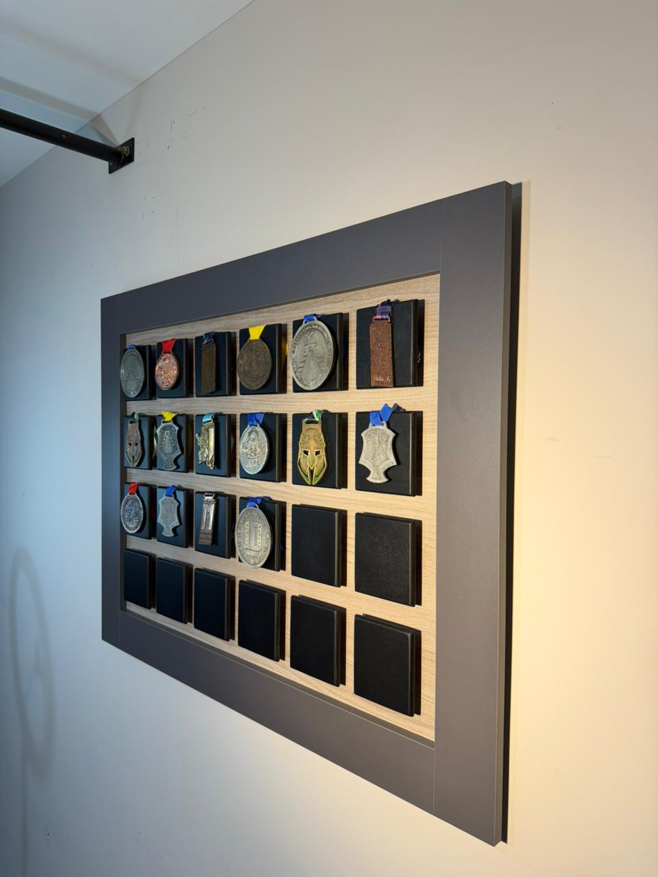 Medallero de Exhbición de 24 bases