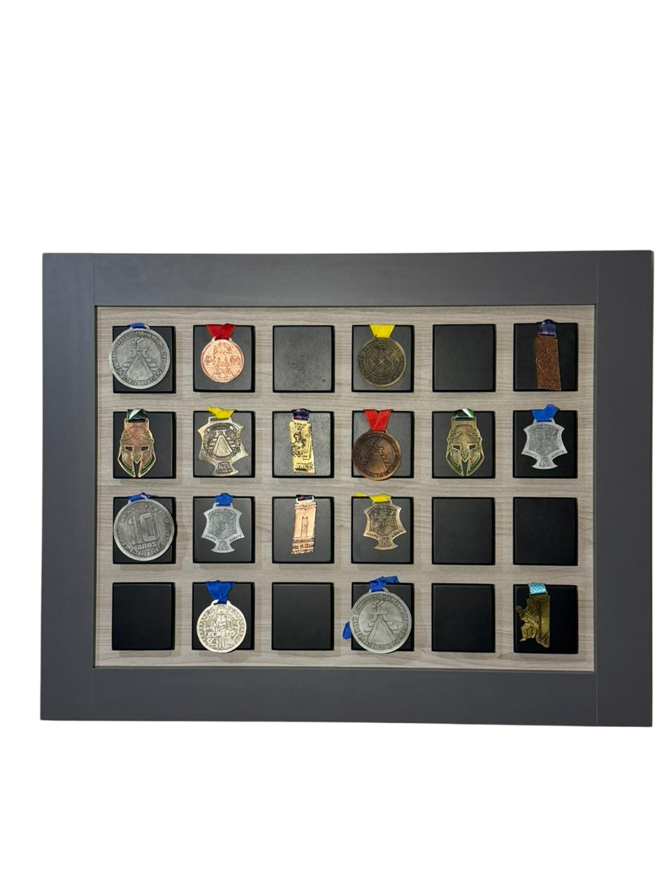 Medallero de Exhbición de 24 bases